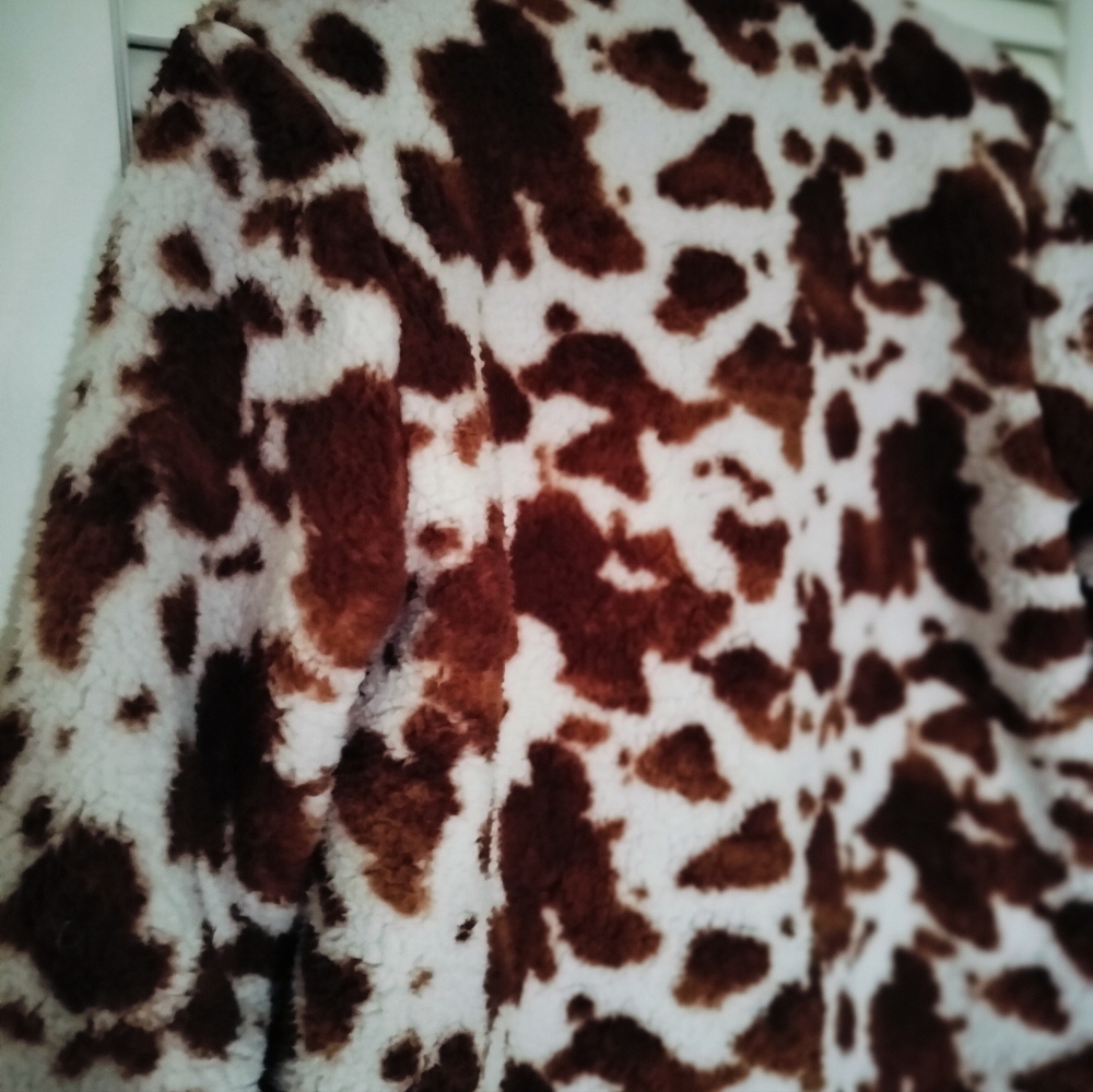 Millibon Women's Cow Print Teddy Jacket Very Soft Size Medium - Picture 5 of 8